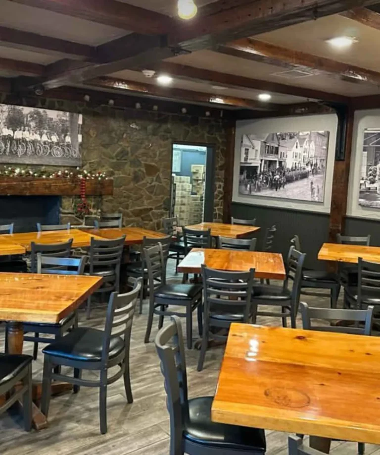 IMG D2C84754FE82 1 3 768x918